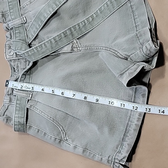American Eagle Size 4 Washed Khaki Green Paper Bag Highest Rise Mom Shorts - Picture 6 of 15